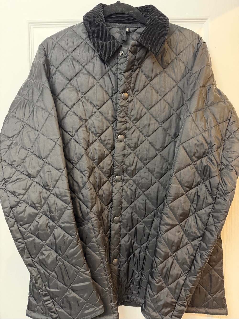 Barbour Heritage Liddesdale Men's Quilted Black Jacket with Corduroy Collar